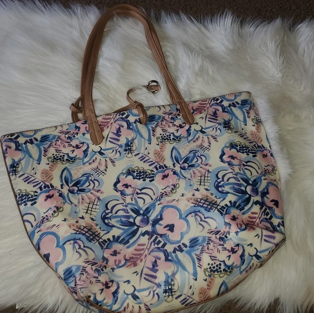 Purse with Attached Pouch